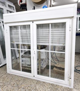 Ventana Abatible de aluminio de 141 x 134,5