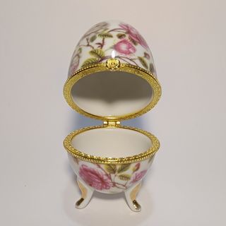 Cofanetto uova porcellana rose