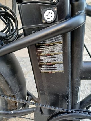 Bicicletta elettrica pieghevole