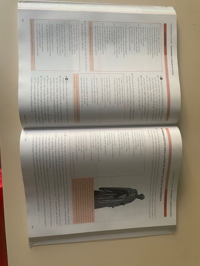 Lengua castellana y Literatura 1Bach Casals