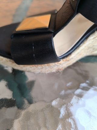 Sandalias Bimba y Lola piel y yute  negra talla 38