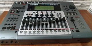 BOSS BR-1600: Grabadora y Mezcladora