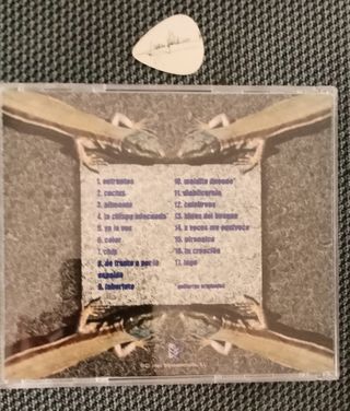 CD y Púa Trigometralla - Juan Valdivia