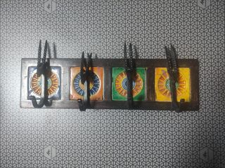 Perchero Pared 4 Ganchos - Madera