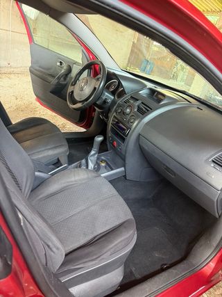 Renault Megane  2004