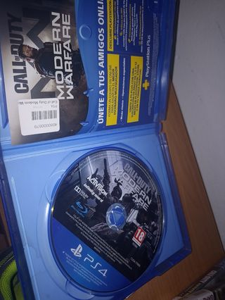 Call of Duty Modern Warfare PS4 Sombras de guerra