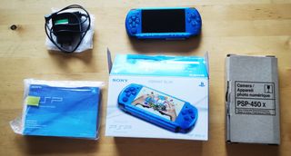 Sony PSP como nueva edición limitada vibrant blue