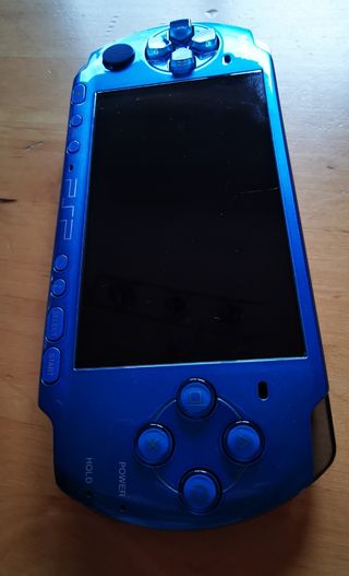 Sony PSP como nueva edición limitada vibrant blue
