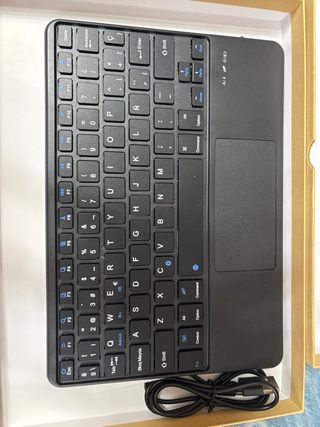 iPad Pro 11" M4 256GB Gris Espacial+funda+teclado
