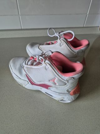 Zapatillas Nike niña blancas y rosas