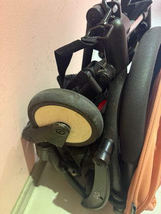 Yoyobabyzen - Silla Paseo Rosa