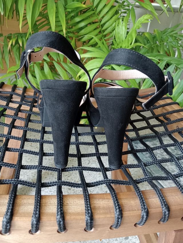 Sandalias tacón OWN negras 39.