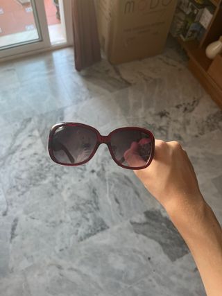 Gafas Louis Voitton mujer rojas