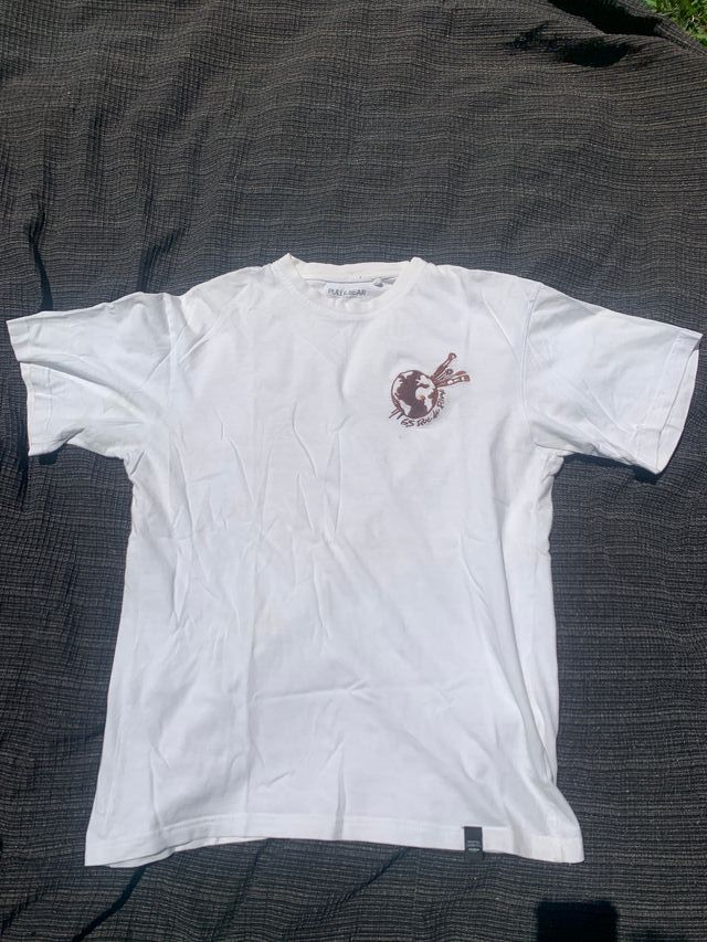 Camiseta Blanca con Estampado Pull&Bear