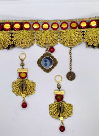 Conjunto collar gargantilla pendientes