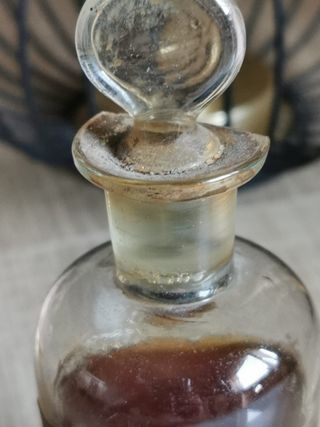 Botella farmacia antigua años 20