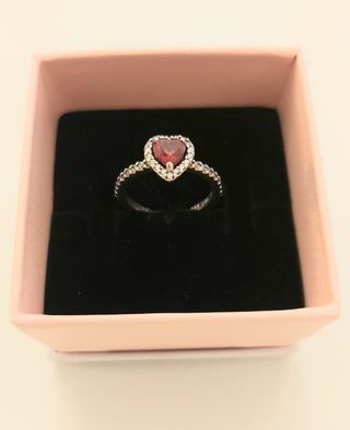 Anillo Pandora Corazón Rojo