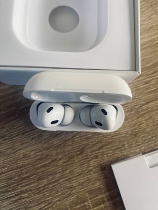 Airpods Pro 2a Gen + factura - NUEVOS