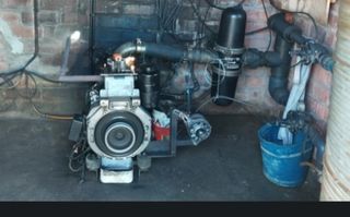 Motor Lombardini diésel con filtros de agua