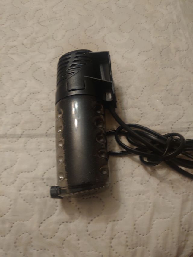 Filtro acuario Aquael 300 sin ventosas 