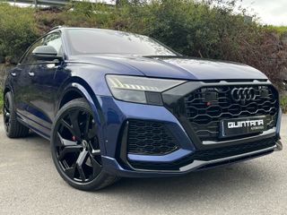 Audi RSQ8 FULL BLACK 600cv QUATTRO