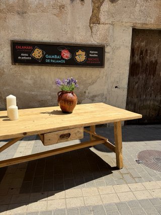 Gran Mesa vintage de madera maciza.  tocinera