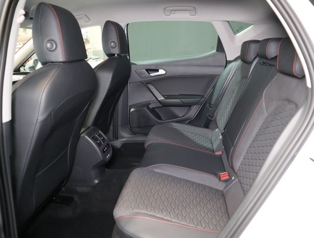 SEAT Leon 2024