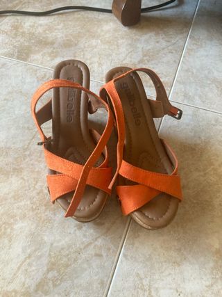 Sandalias cuña Galibelle naranja
