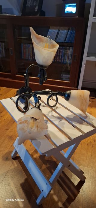 Lamparas vintage forja 3 tulipas. Peso 4,5 kg.