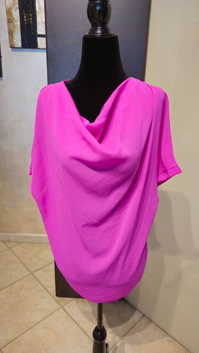 Blusa rosa manica corta