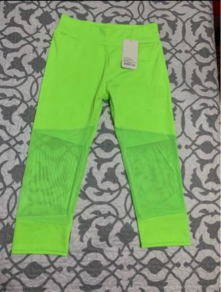 Mallas deportivas verdes