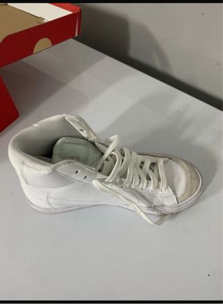 Zapatillas Nike blancas altas