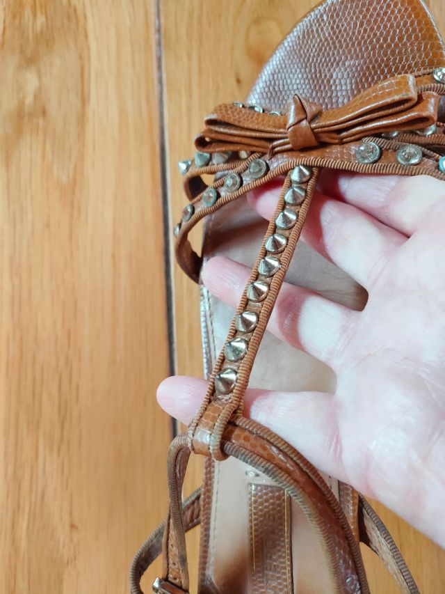 Sandalias Uterque planas T:40