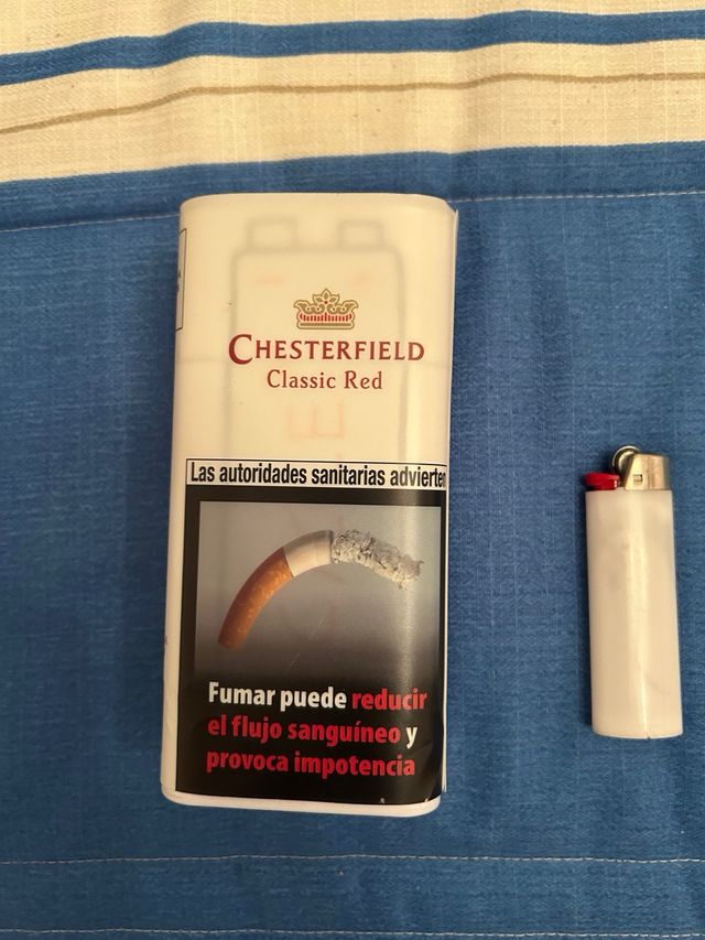 Caja metalica Chesterfield retro