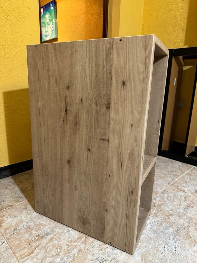 Estanteria madera marrón