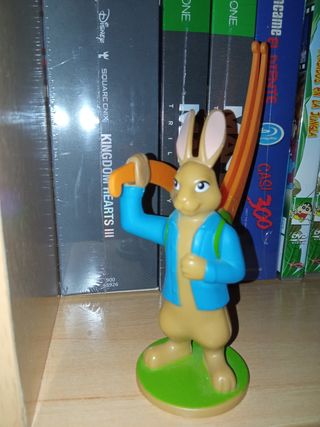 Lote de 4 figuras 