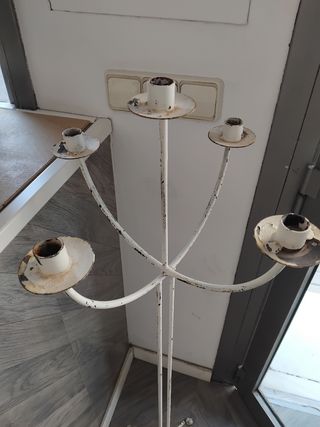 Candelabro de pie Antiguo de Hierro
