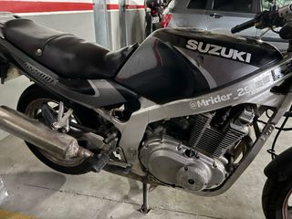 Suzuki GS500E - Moto