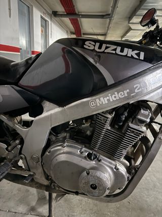 Suzuki GS500E - Moto