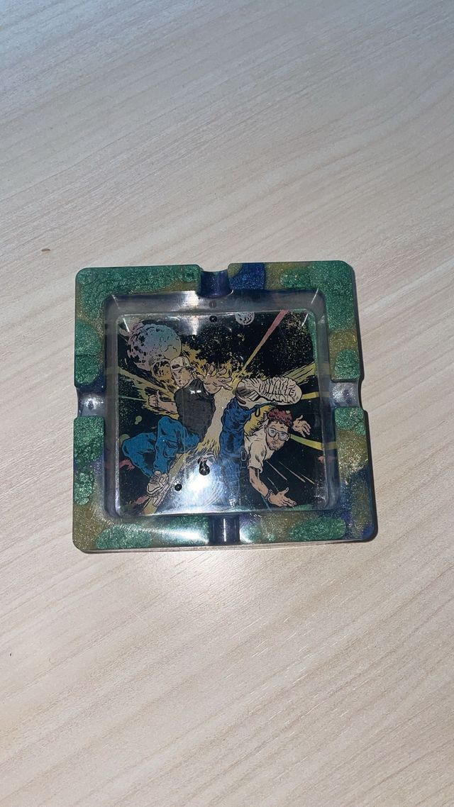 Cenicero resina personalizado