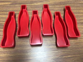 6 Moldes de plástico de Coca-Cola