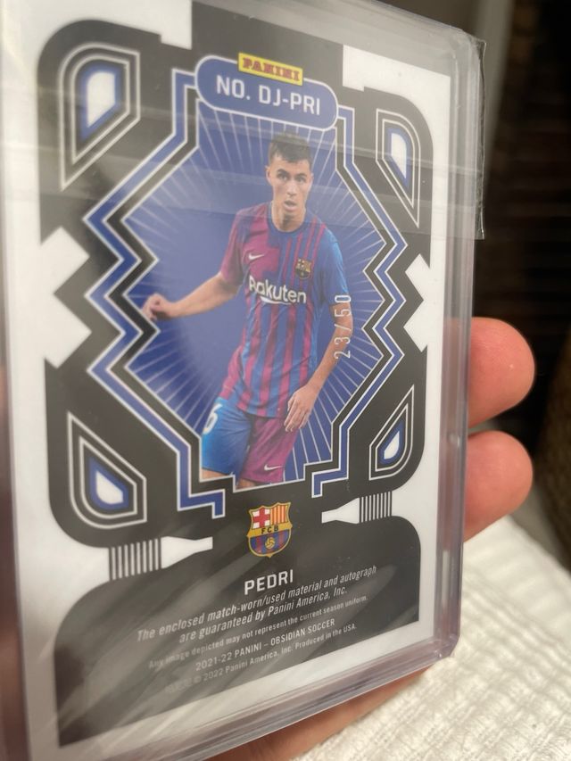 Pedri auto relic /50 Obsidian Rookie Card
