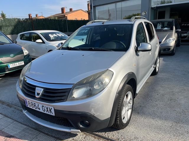 Dacia Sandero 2010