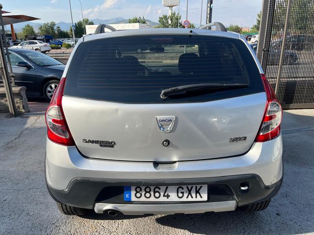 Dacia Sandero 2010