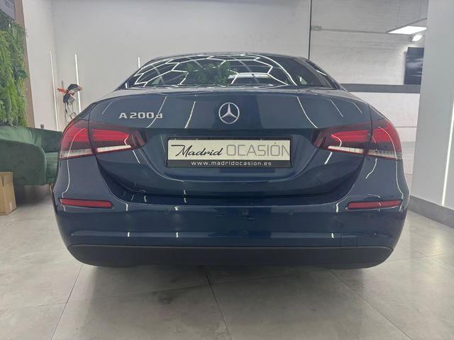 Mercedes-Benz Clase A 200d Sedán