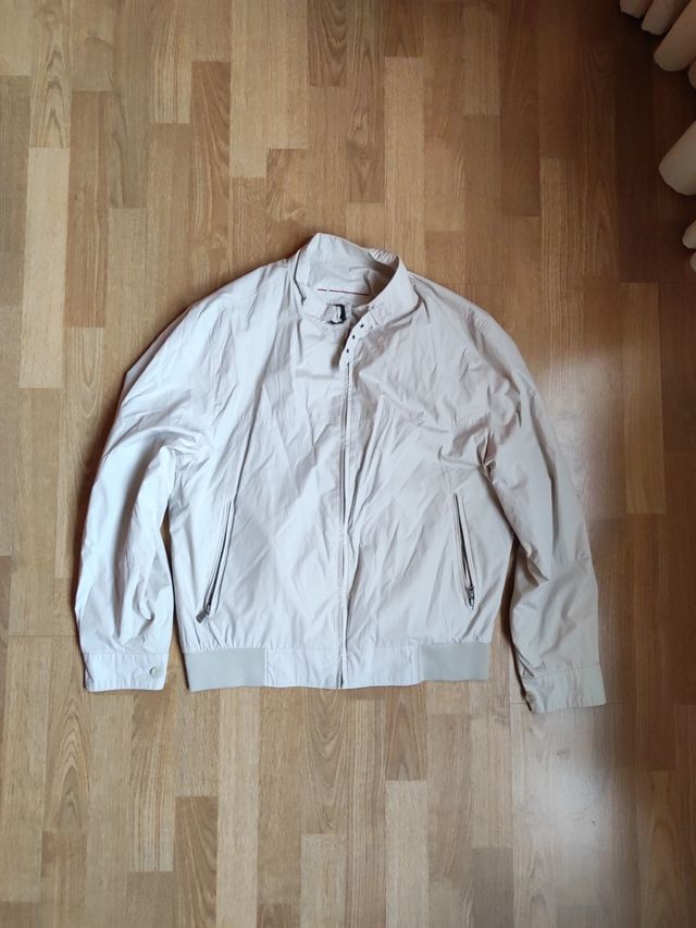 Chaqueta beige hombre