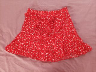 Falda pantalón roja Zara - flores
