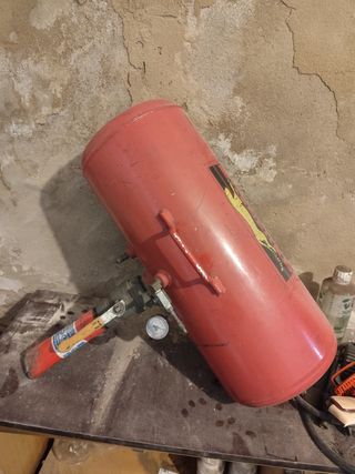 Calderín de neumáticos para talonar 