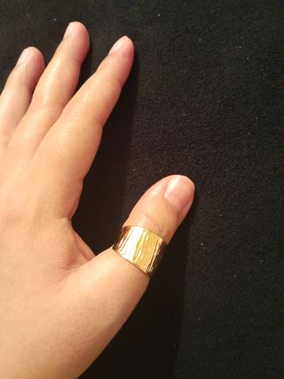 Anillo dorado para pulgar Golfi