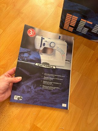 Máquina coser eléctrica A ESTRENAR